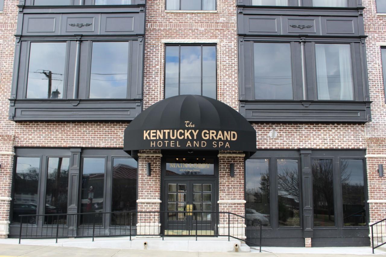 Kentucky Grand Hotel & Spa 볼링 그린 외부 사진